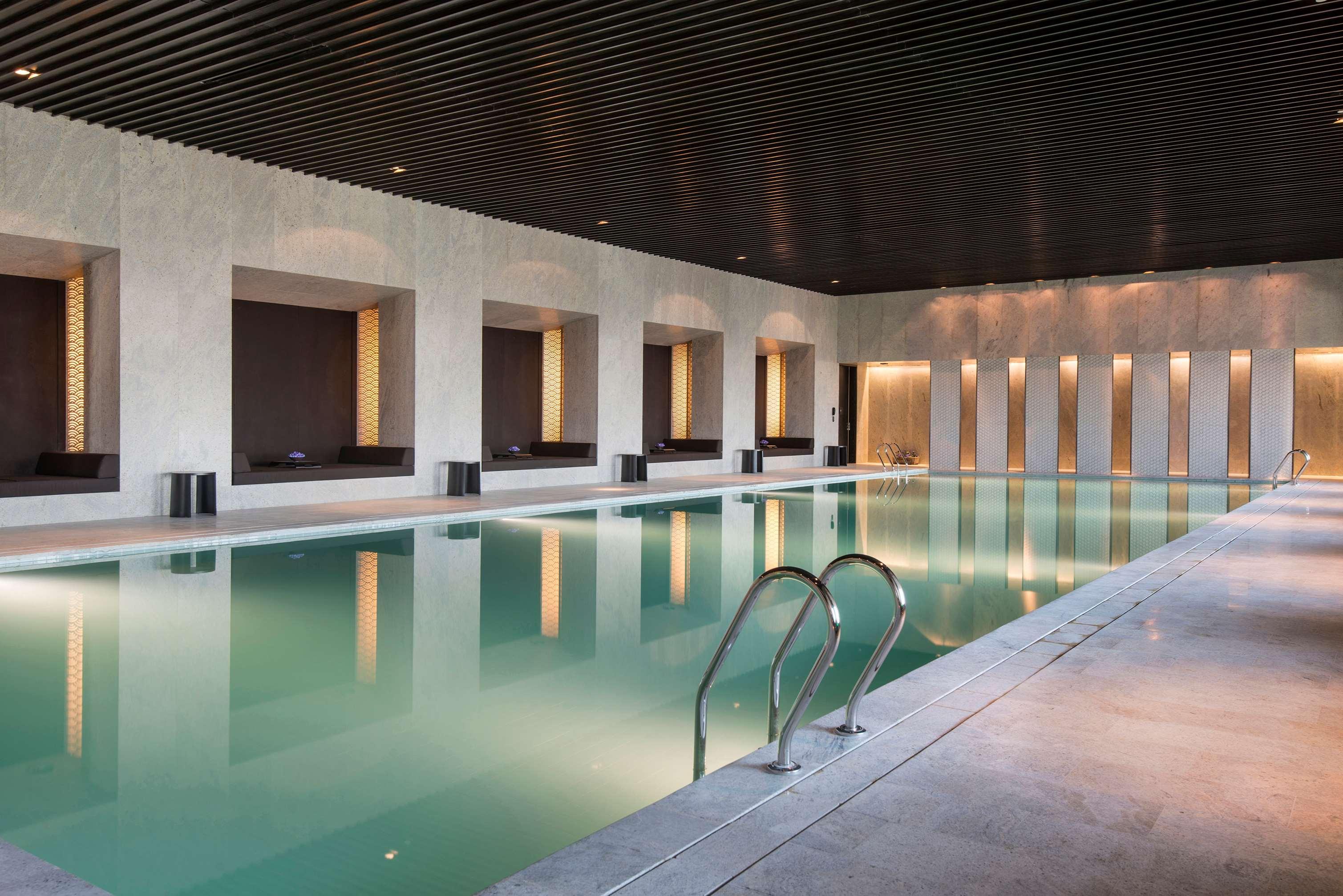 Hyatt Regency Wuhan Optics Valley Екстер'єр фото